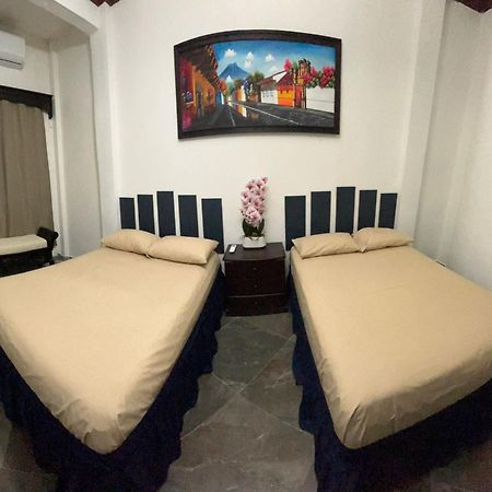 Hostal Casa De Grethel Flores Εξωτερικό φωτογραφία