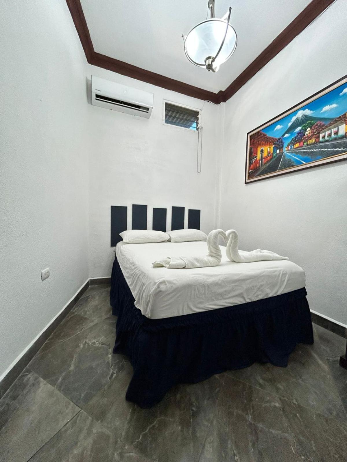 Hostal Casa De Grethel Flores Εξωτερικό φωτογραφία