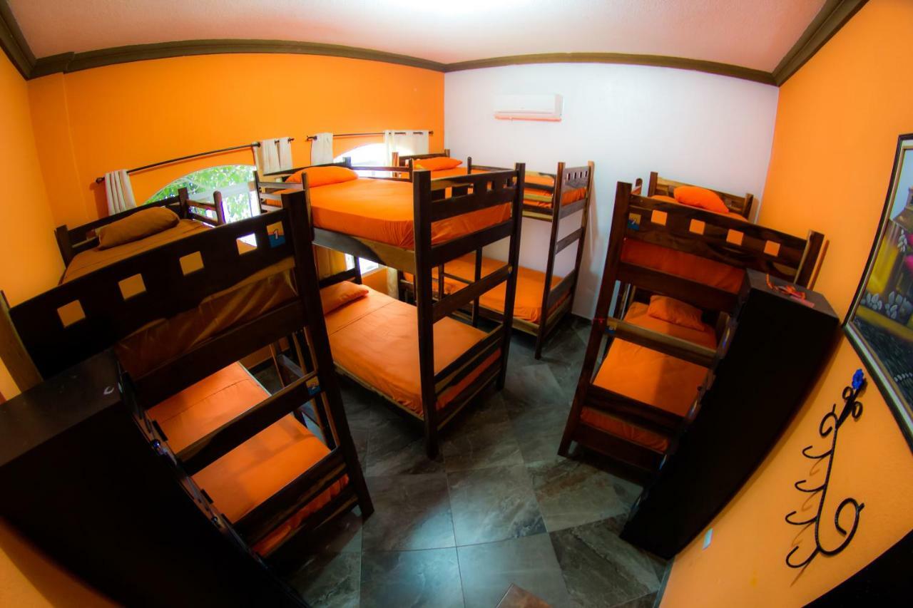 Hostal Casa De Grethel Flores Εξωτερικό φωτογραφία